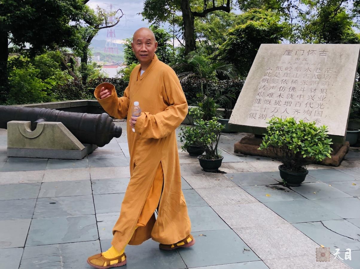 20180718圣观法师带领果贞心平大安居士参观新会崖山1