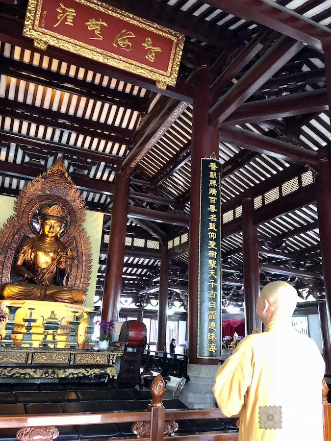 20180723圣观法师带领果实法师等弟子在广州光孝寺参学2