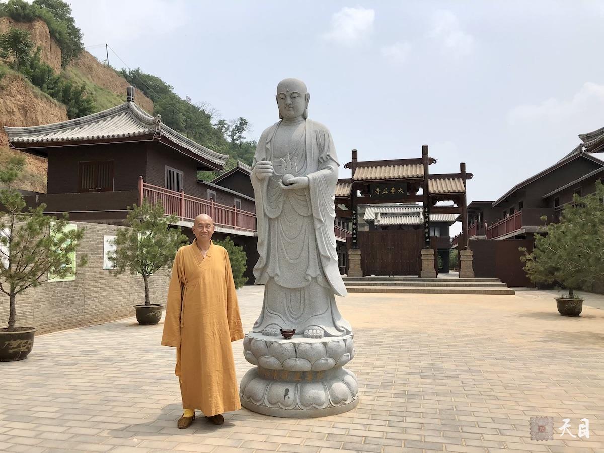 20180814圣观法师带领果实法师等弟子在西安华严宗祖庭华严寺参学1