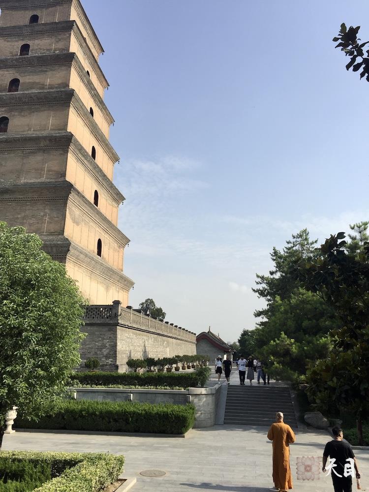 20180518圣观法师带领果实法师等弟子在西安法相宗祖庭大慈恩寺参学3