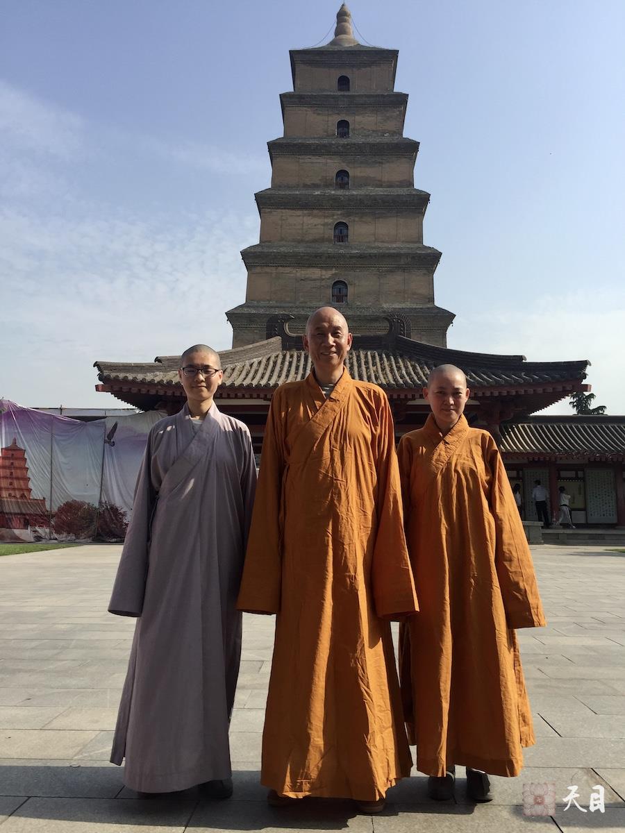 20180518圣观法师带领果实法师等弟子在西安法相宗祖庭大慈恩寺参学7