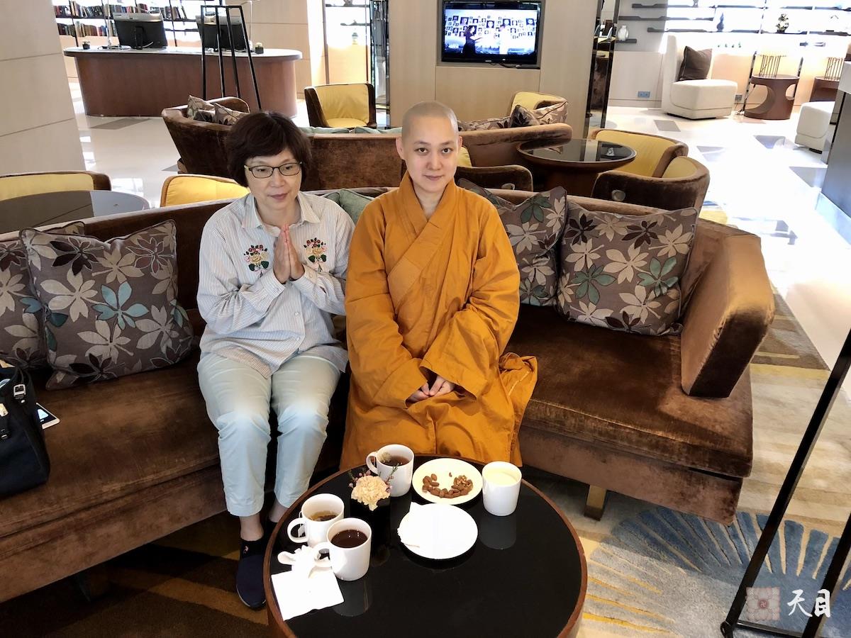 20180818果实法师和果芳居士在台北六福皇宫威斯汀行政酒廊下午茶