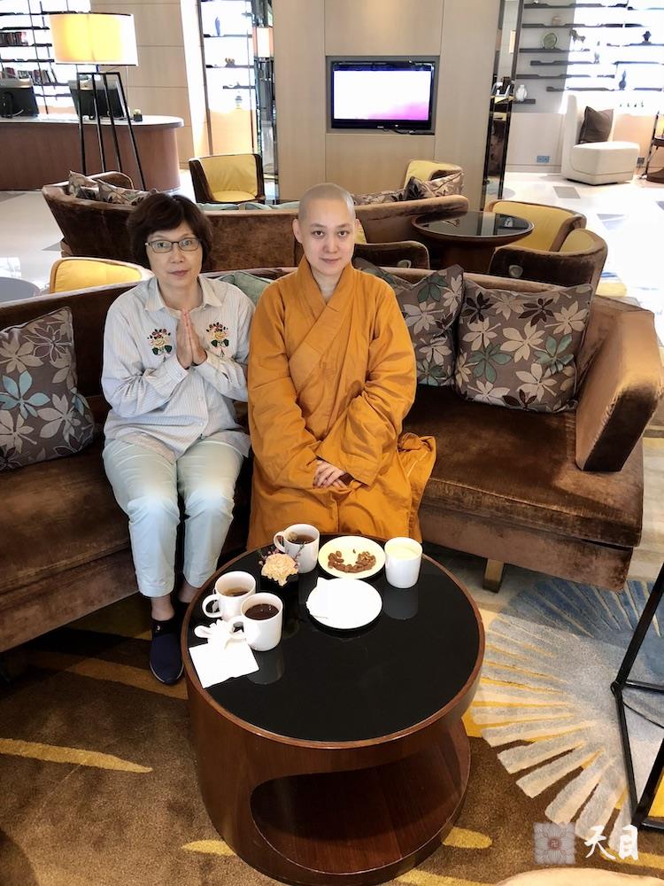 20180818果实法师和果芳居士在台北六福皇宫威斯汀行政酒廊下午茶