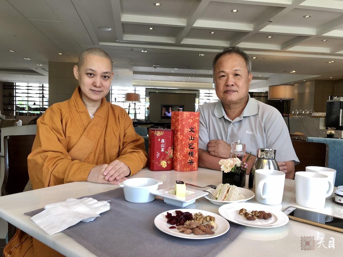 20180819果实法师和金柯居士相聚在台北六福皇宫威斯汀庆祝圣僧归来