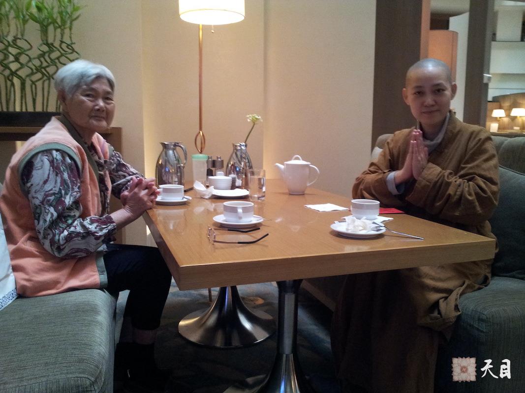20140406果实法师和果芳居士常景居士相聚在台南香格里拉