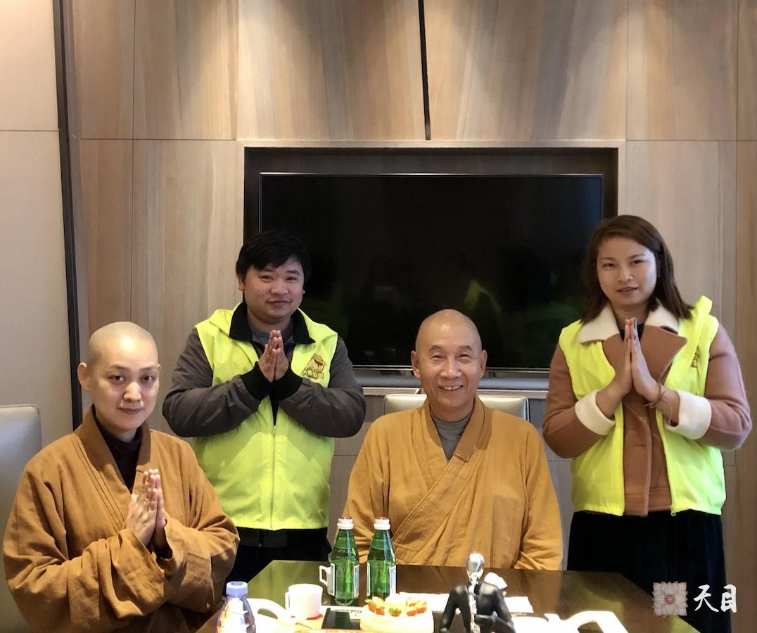 20181229果实法师在海口万丽给恩师圣观法师祝寿5