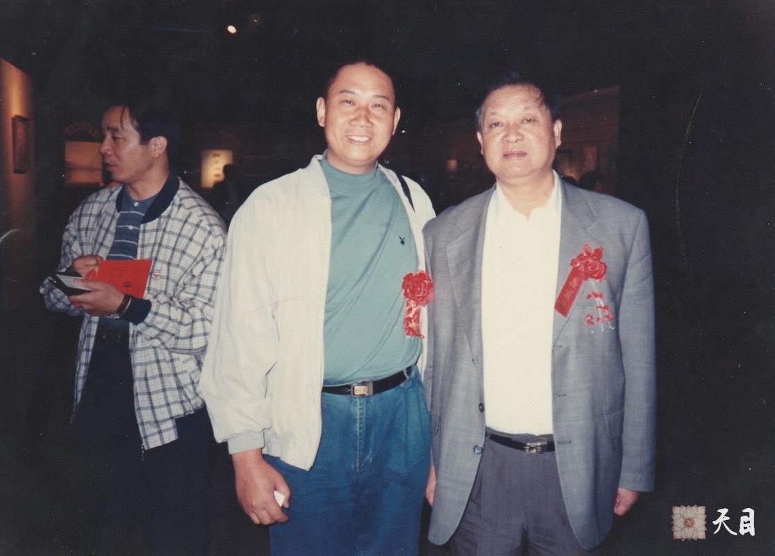 199810徐志强（出家前的圣观法师）在陕西省博物馆参加澳门宣传周活动