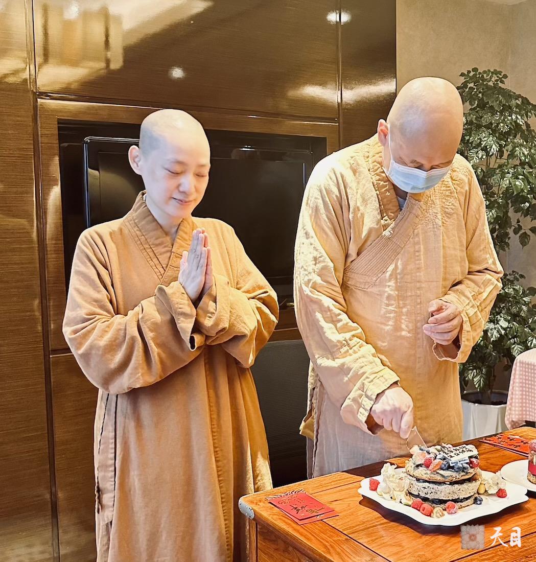 20240112圣观法师在中山喜来登加持果实法师生日4