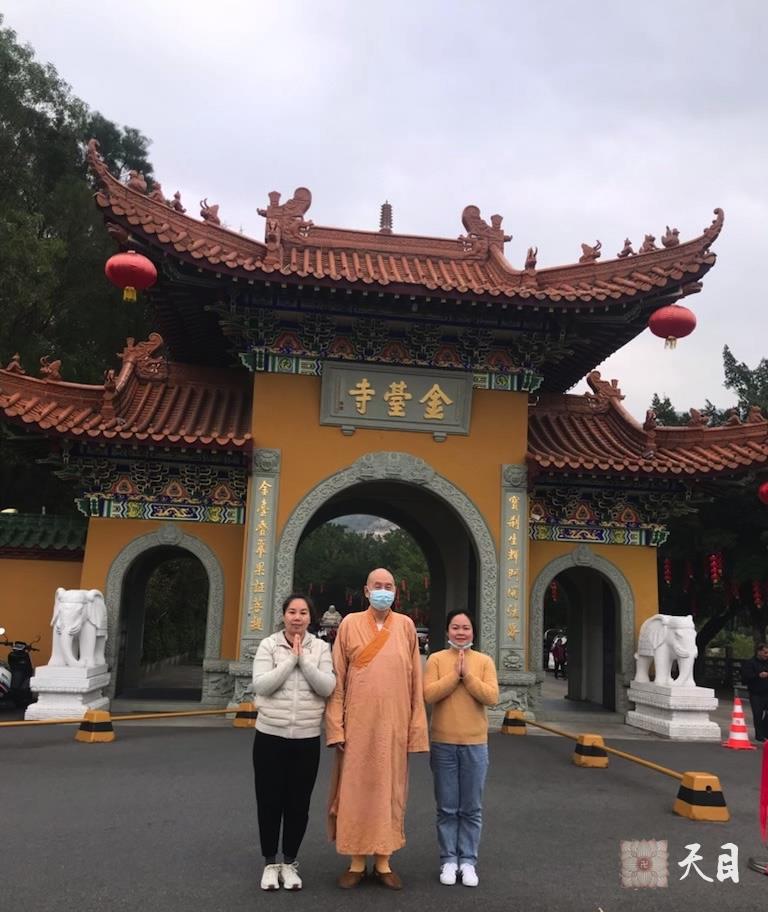 20240226圣观法师退休养病期间应常静居士黄灿的请求来到珠海金台寺