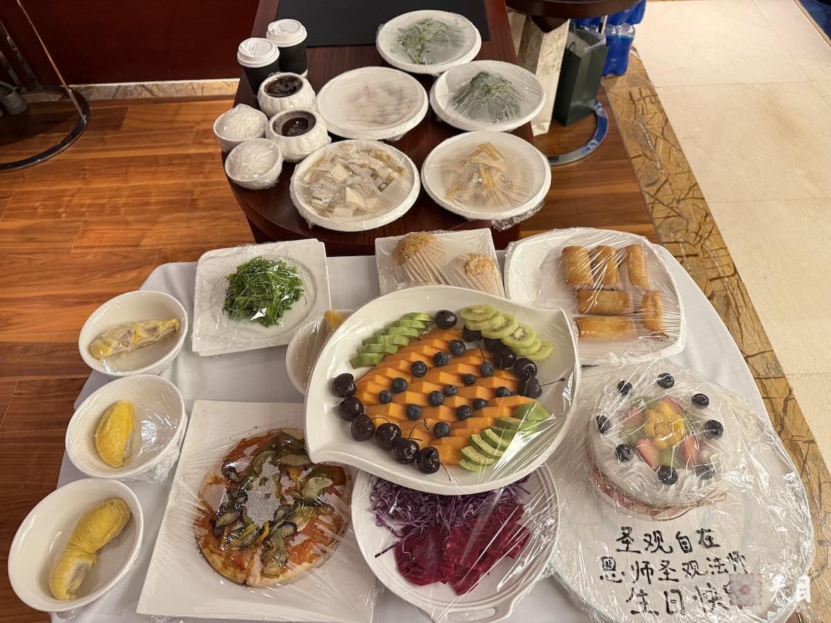 20251229圣观法师在温州喜来登过生日1