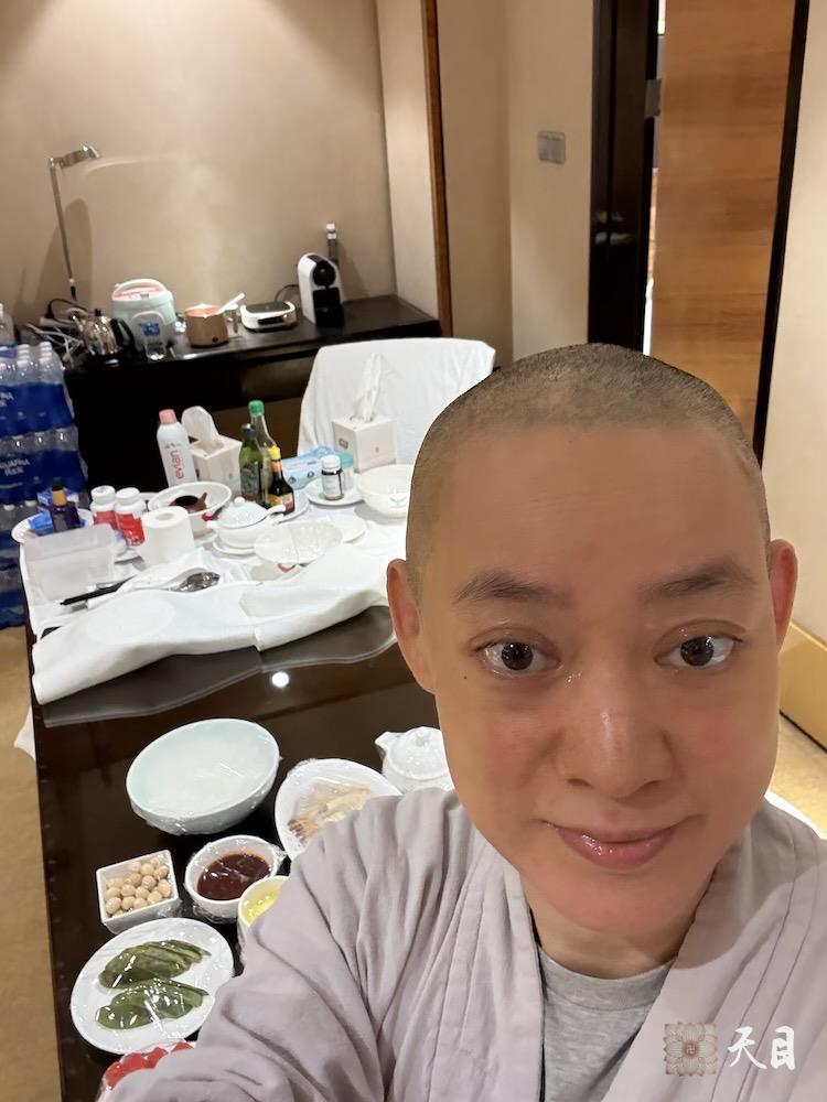 20260304果实法师在中山喜来登道场晚餐随手自拍