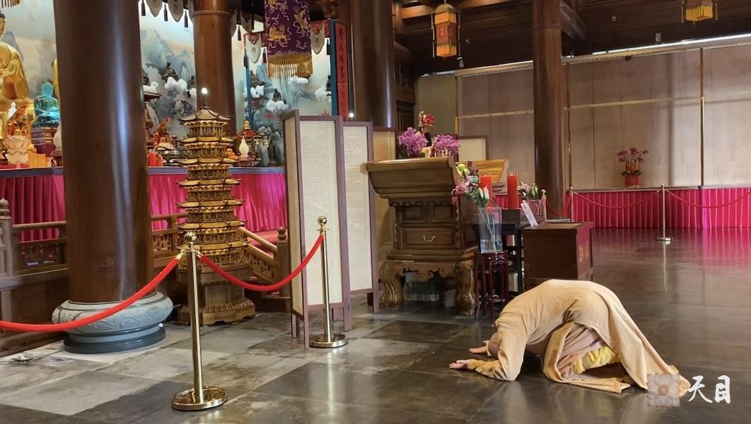 20260327圣观法师在厦门南普陀寺过堂给信众表法