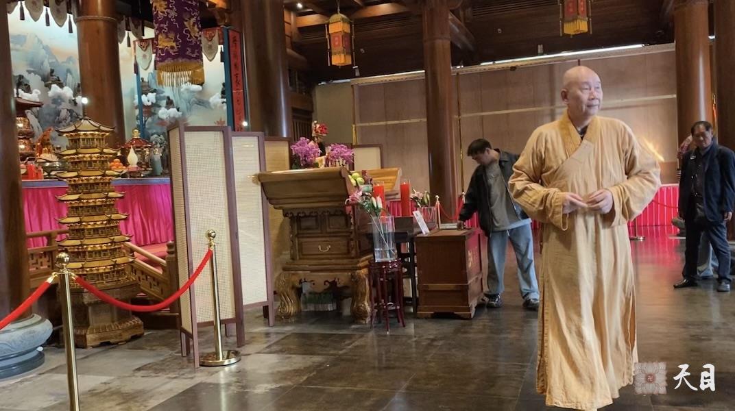 20260327圣观法师在厦门南普陀寺过堂给信众表法